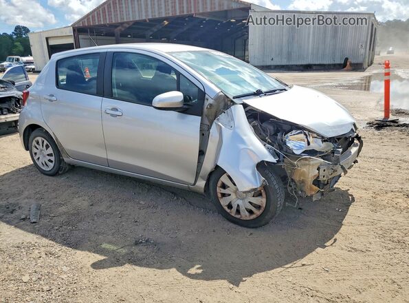 VNKKTUD37GA063717 2016 TOYOTA YARIS Silver Առջևի աջ