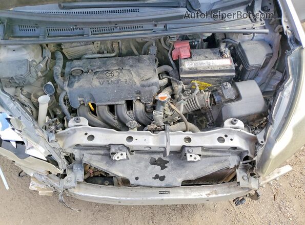 VNKKTUD37GA063717 2016 TOYOTA YARIS Silver Սալոնի հետևի տեսք