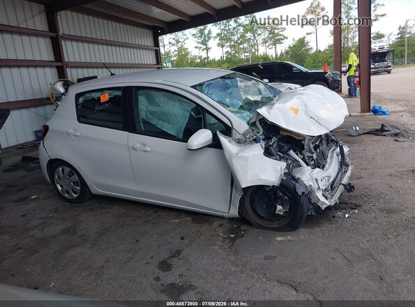 VNKKTUD38GA065587 2016 TOYOTA YARIS White Instrument cluster view