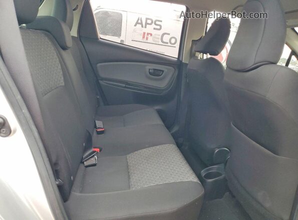 VNKKTUD38GA068148 2016 TOYOTA YARIS Gray Widok tylnych siedzeń