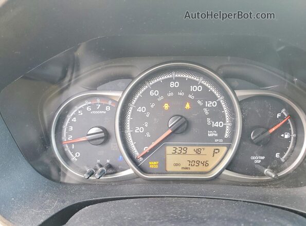 VNKKTUD3XHA079833 2017 TOYOTA YARIS White Սարքավորումների վահանակի տեսք