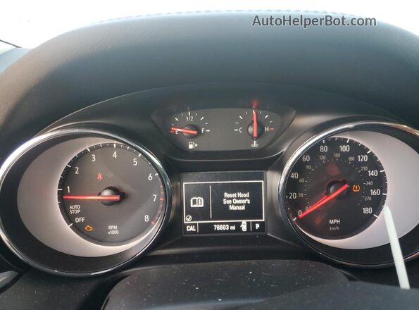 W04GL6SX1J1082717 2018 BUICK REGAL Black ხელსაწყოთა პანელის ხედი