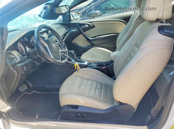 W04WT3N52GG046710 2016 BUICK CASCADA White Vista interior delantera