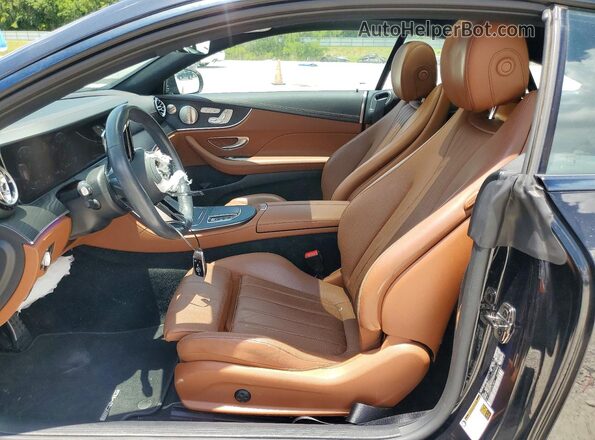 W1K1J5JB0PF203823 2023 MERCEDES-BENZ E Черный Вид салона спереди