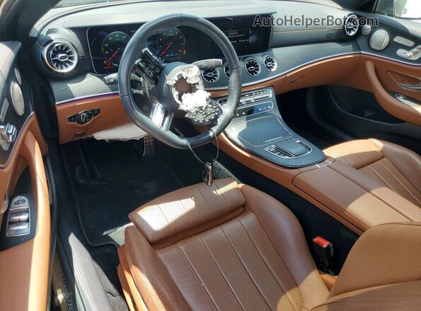 W1K1J5JB0PF203823 2023 MERCEDES-BENZ E Черный Вид панели приборов