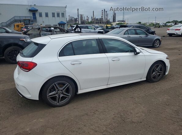 W1K3F4HB6NJ372913 2022 MERCEDES-BENZ A White Rear right