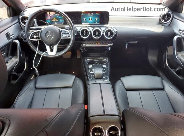 W1K3G4EB1LW047409 2020 MERCEDES-BENZ A Red Dashboard view