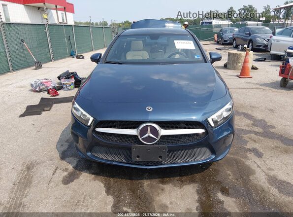 W1K3G4EB3NJ355665 2022 MERCEDES-BENZ A 220 Blue უკანა სალონის ხედი
