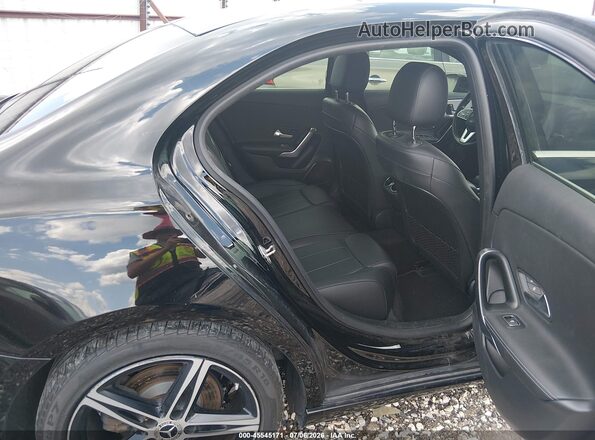 W1K3G4EB5LJ205652 2020 MERCEDES-BENZ A 220 Black VIN կոդի պիտակի տեսք
