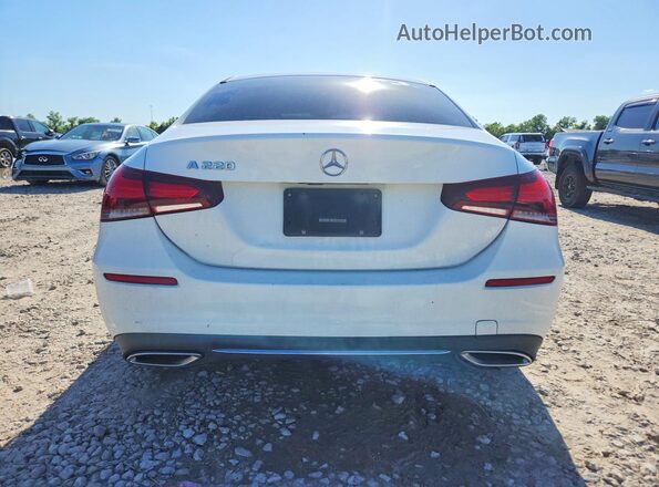 W1K3G4EB7LJ235302 2020 MERCEDES-BENZ A Белый Вид сзади