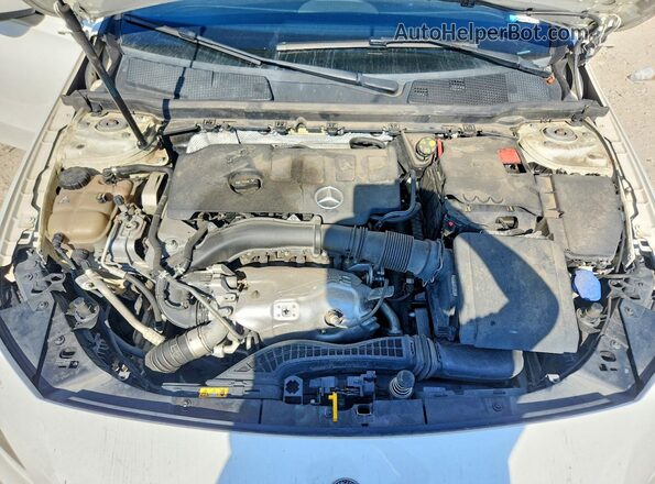 W1K3G4EB7LJ235302 2020 MERCEDES-BENZ A Белый Вид задней части салона