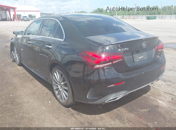 W1K3G4EB8LJ206178 2020 MERCEDES-BENZ A 220 Черный Задняя левая четверть