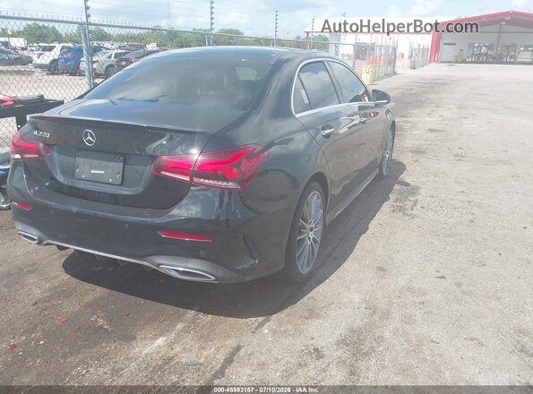 W1K3G4EB8LJ206178 2020 MERCEDES-BENZ A 220 Черный Задняя правая четверть
