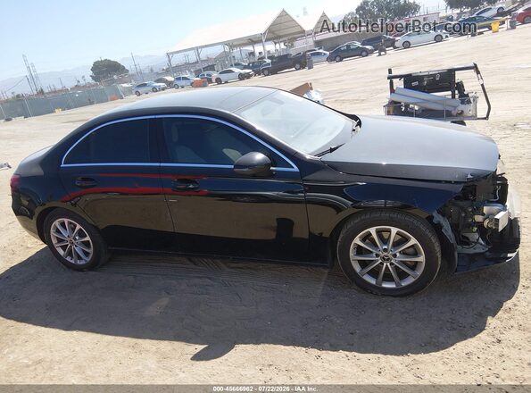 W1K3G4EB8MJ300207 2021 MERCEDES-BENZ A 220 Black სალონის 360-გრადუსიანი ხედი