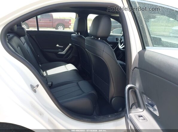 W1K3G4EB9MJ320790 2021 MERCEDES-BENZ A 220 White Vista de la etiqueta del VIN