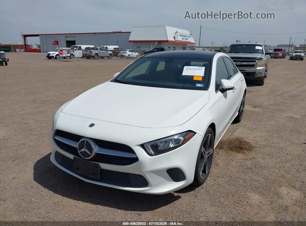W1K3G4EB9MJ320790 2021 MERCEDES-BENZ A 220 White Vista frontal