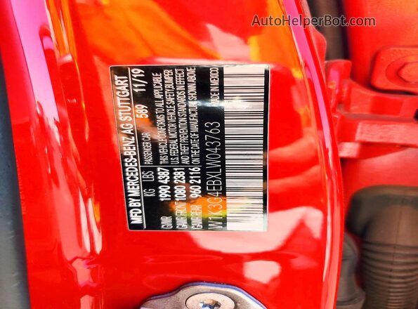 W1K3G4EBXLW043763 2020 MERCEDES-BENZ A Red Vista del compartimento del motor