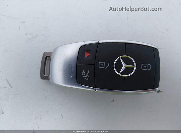 W1K3G4EBXNJ324770 2022 MERCEDES-BENZ A 220 White Vista del salpicadero