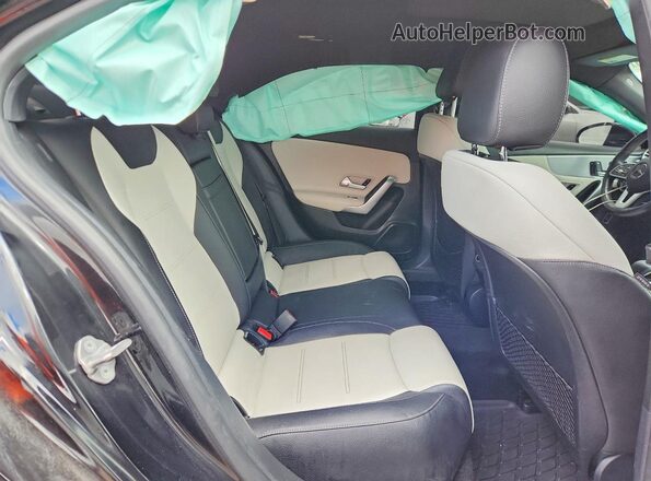 W1K3G4FB4LW047791 2020 MERCEDES-BENZ A Черный Вид задних сидений