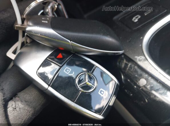 W1K3G4FB4MJ321781 2021 MERCEDES-BENZ A 220 Белый Вид панели приборов