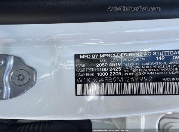 W1K3G4FB9MJ267992 2021 MERCEDES-BENZ A White Vista del compartimento del motor