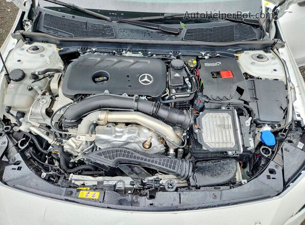 W1K5J4GB3TN565034 2026 MERCEDES-BENZ CLA-CLASS White Vista interior trasera