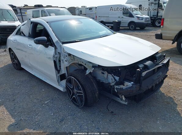 W1K5J4HB2TN600595 2026 MERCEDES-BENZ CLA-CLASS White Widok z przodu