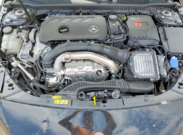 W1K5J4HB5SN504877 2025 MERCEDES-BENZ CLA-CLASS Black Սալոնի հետևի տեսք