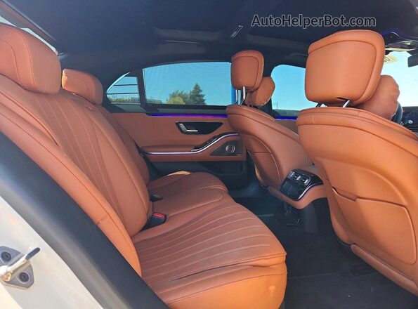 W1K6G6DB8PA180679 2023 MERCEDES-BENZ S White Вид задніх сидінь