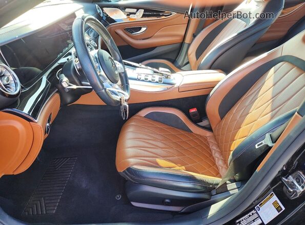 W1K7X5KB1MA037456 2021 MERCEDES-BENZ AMG Black Widok wnętrza z przodu