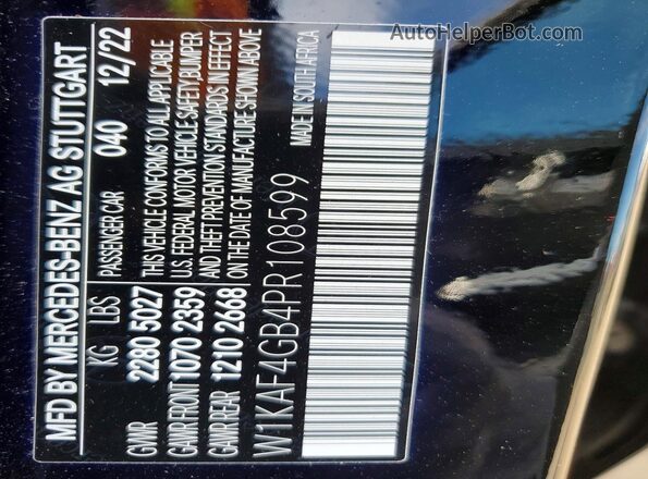 W1KAF4GB4PR108599 2023 MERCEDES-BENZ C Black ძრავის განყოფილების ხედი