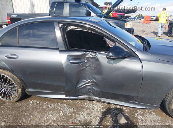 W1KAF4GB6PR070454 2023 MERCEDES-BENZ C Gray Widok z przodu