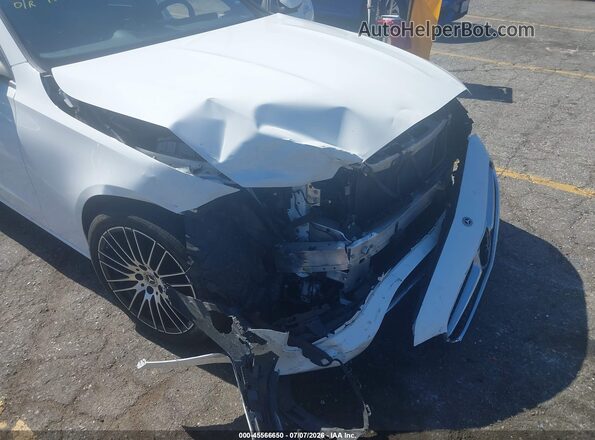 W1KAF4GB7PR094083 2023 MERCEDES-BENZ C-CLASS White Widok z przodu