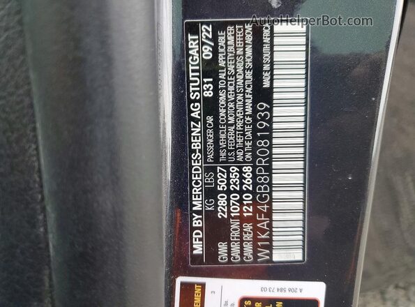 W1KAF4GB8PR081939 2023 MERCEDES-BENZ C Gray Widok komory silnika