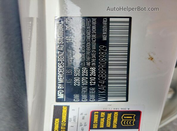 W1KAF4GB8PR089829 2023 MERCEDES-BENZ C White Vista del compartimento del motor