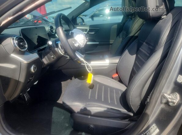 W1KAF4GBXNR045909 2022 MERCEDES-BENZ C Gray Front interior view