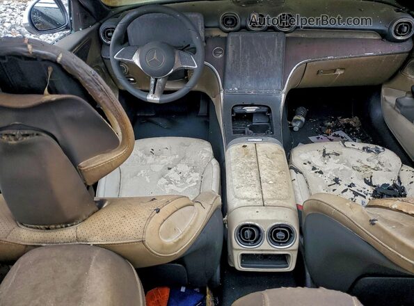 W1KAF4GBXPR097446 2023 MERCEDES-BENZ C White Widok deski rozdzielczej