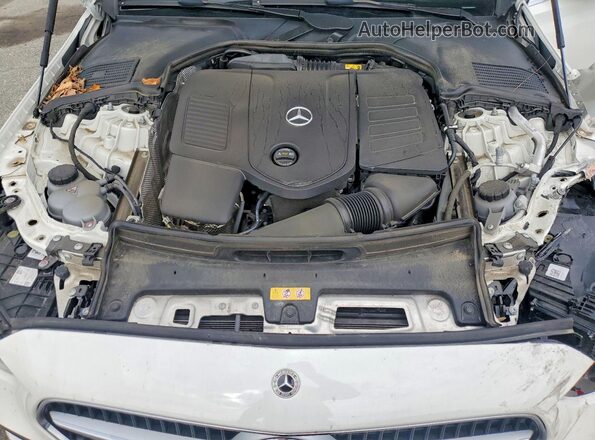 W1KAF4HB0SR255509 2025 MERCEDES-BENZ C White Vista interior trasera