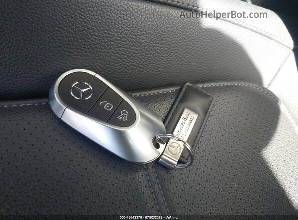 W1KAF4HB2NR017343 2022 MERCEDES-BENZ C-CLASS Black Dashboard view