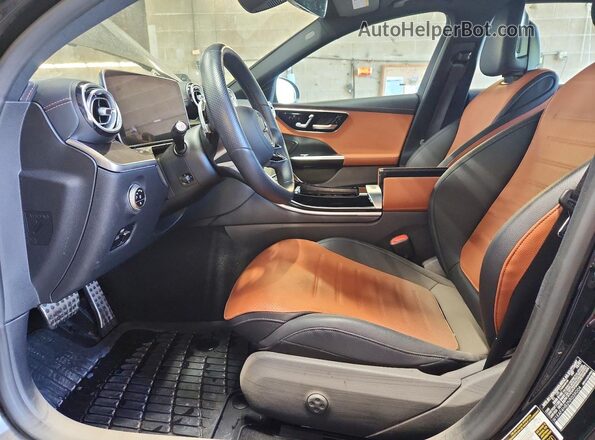 W1KAF4HB2NR039004 2022 MERCEDES-BENZ C Черный Вид салона спереди