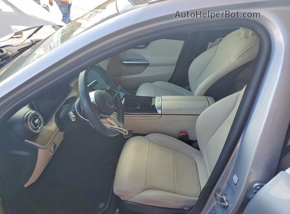 W1KAF4HB2PR120149 2023 MERCEDES-BENZ C Silver წინა სალონის ხედი