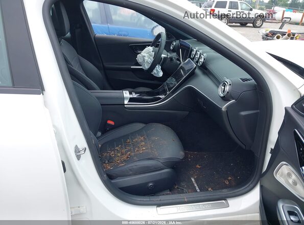 W1KAF4HB3SR249543 2025 MERCEDES-BENZ C-CLASS White Front interior view