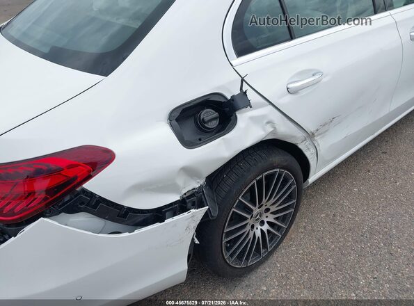 W1KAF4HB3TR319737 2026 MERCEDES-BENZ C-CLASS White Widok wnętrza z tyłu