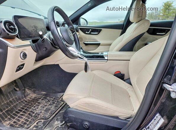 W1KAF4HB4PR145117 2023 MERCEDES-BENZ C Black წინა სალონის ხედი