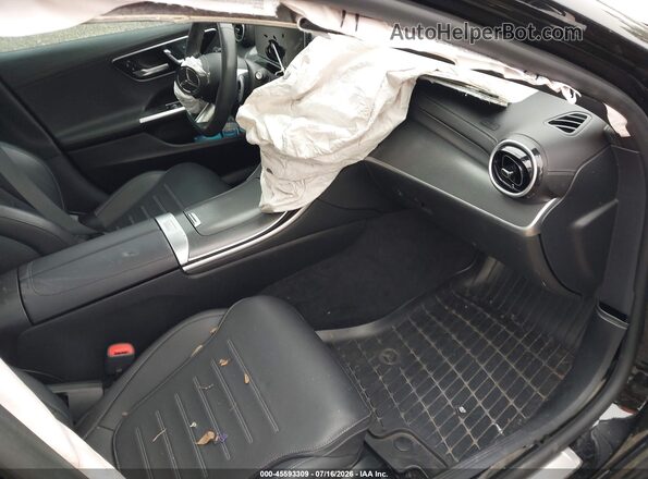 W1KAF4HB6RR174783 2024 MERCEDES-BENZ C-CLASS Черный Вид салона спереди