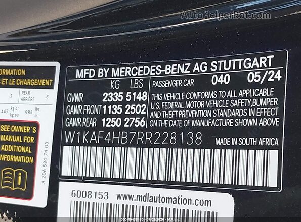 W1KAF4HB7RR228138 2024 MERCEDES-BENZ C-CLASS Black Widok komory silnika