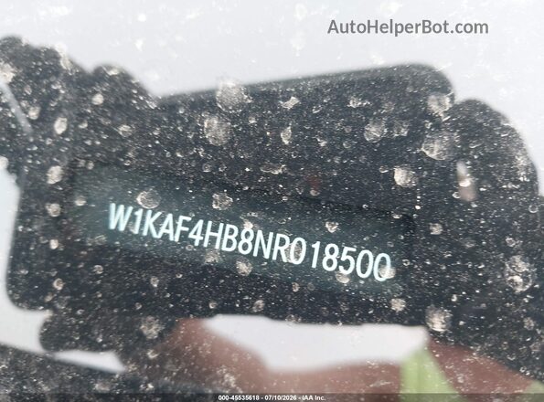 W1KAF4HB8NR018500 2022 MERCEDES-BENZ C-CLASS Black Вид підкапотного простору