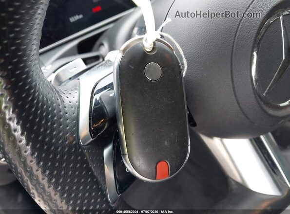 W1KAF4HB9RR165821 2024 MERCEDES-BENZ C-CLASS Black Widok deski rozdzielczej