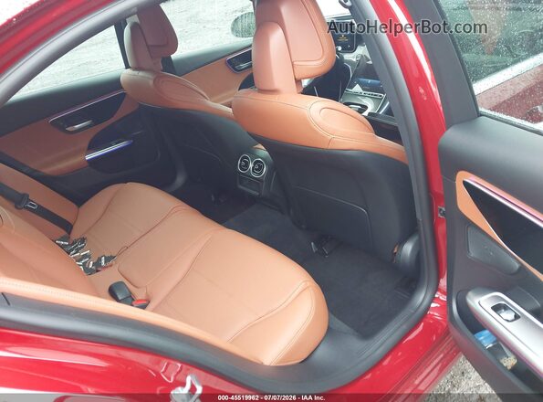 W1KAF4HBXNR062756 2022 MERCEDES-BENZ C-CLASS Red Widok tylnych siedzeń