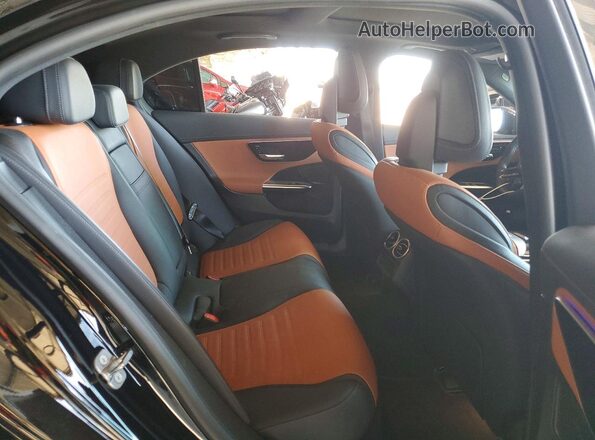 W1KAF8HB1RR237411 2024 MERCEDES-BENZ C Black Vista de los asientos traseros